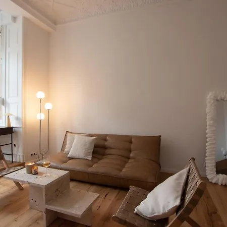Beauho : Grosse Designwohnung Im Zentrum