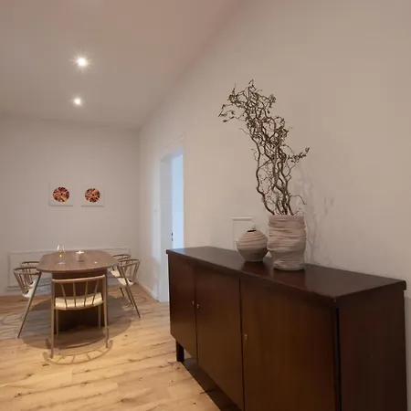 Διαμέρισμα Beauho : Grosse Designwohnung Im Zentrum